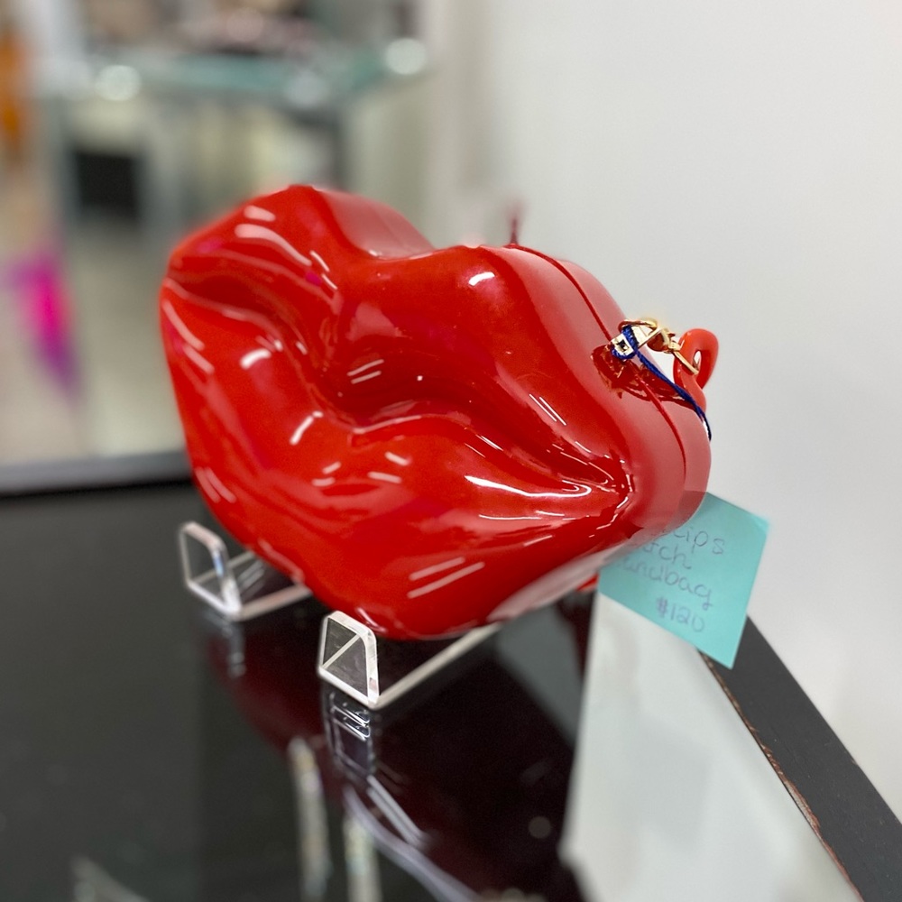 Red Lips Purse Handbag Clutch with Chain
